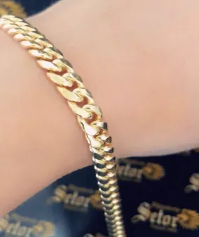 Cuban link bracelet