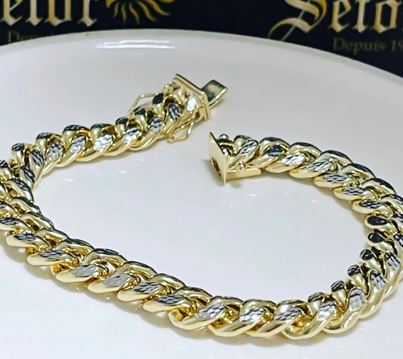 Cuban link bracelet