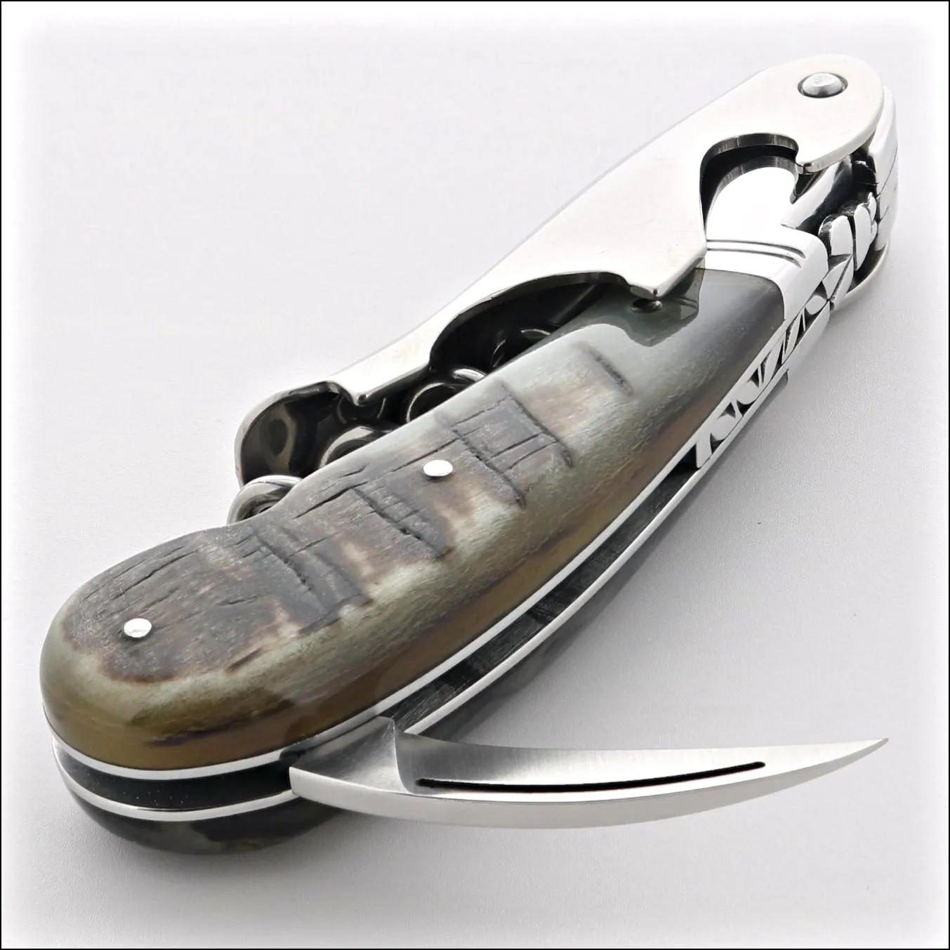 Laguiole Magnum Dark Ram Horn Corkscrew - B