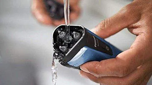 Philips Aquatouch S1070/04 Wet and Dry Electric Shaver