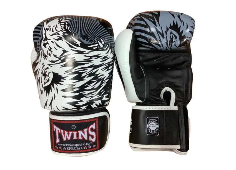 泰拳拳套 Thai Boxing Gloves : TWINS SPECIAL FBGVL3-50 WHITE/BLACK